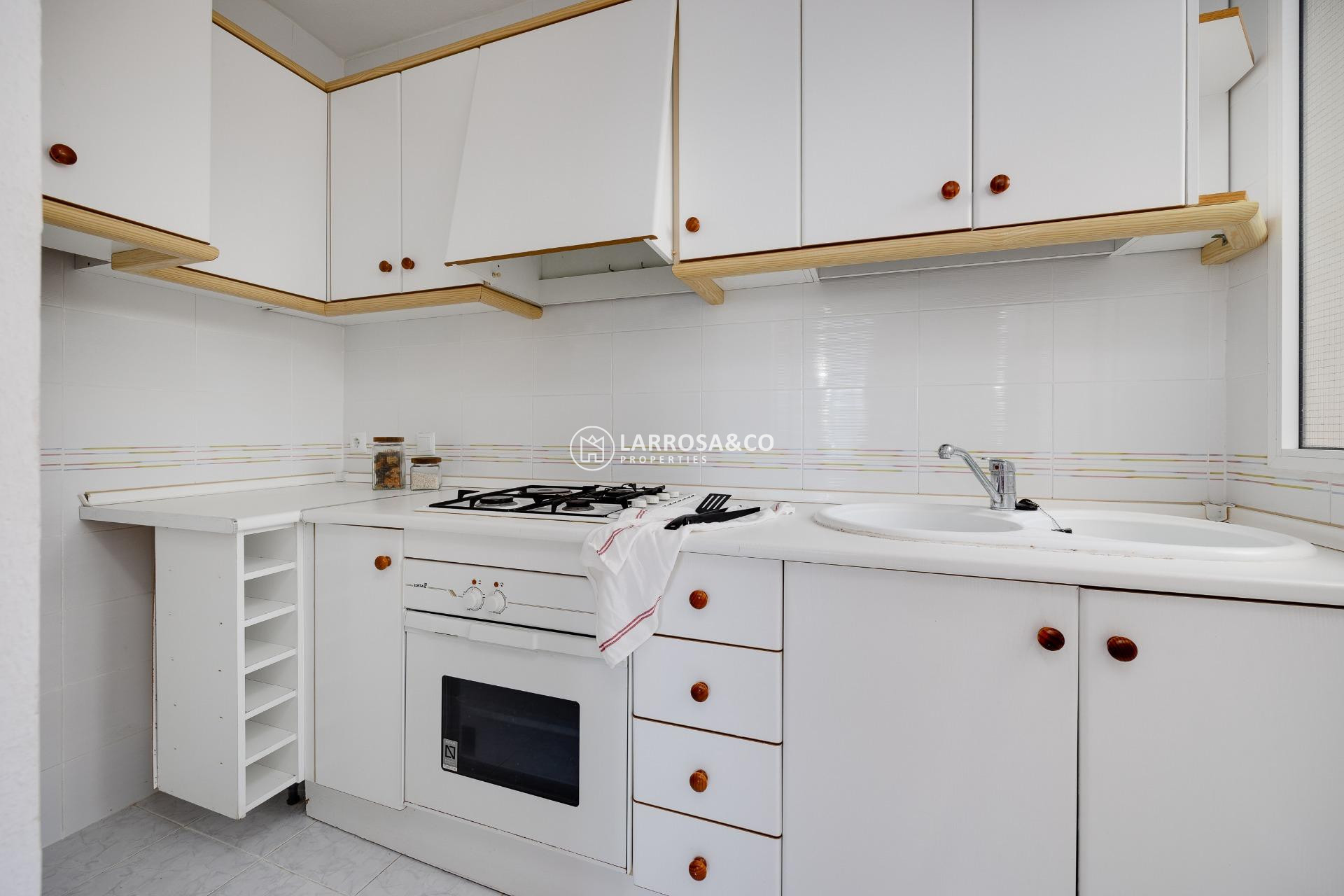 Resale - Semi-detached house - Torrevieja - Paraje natural