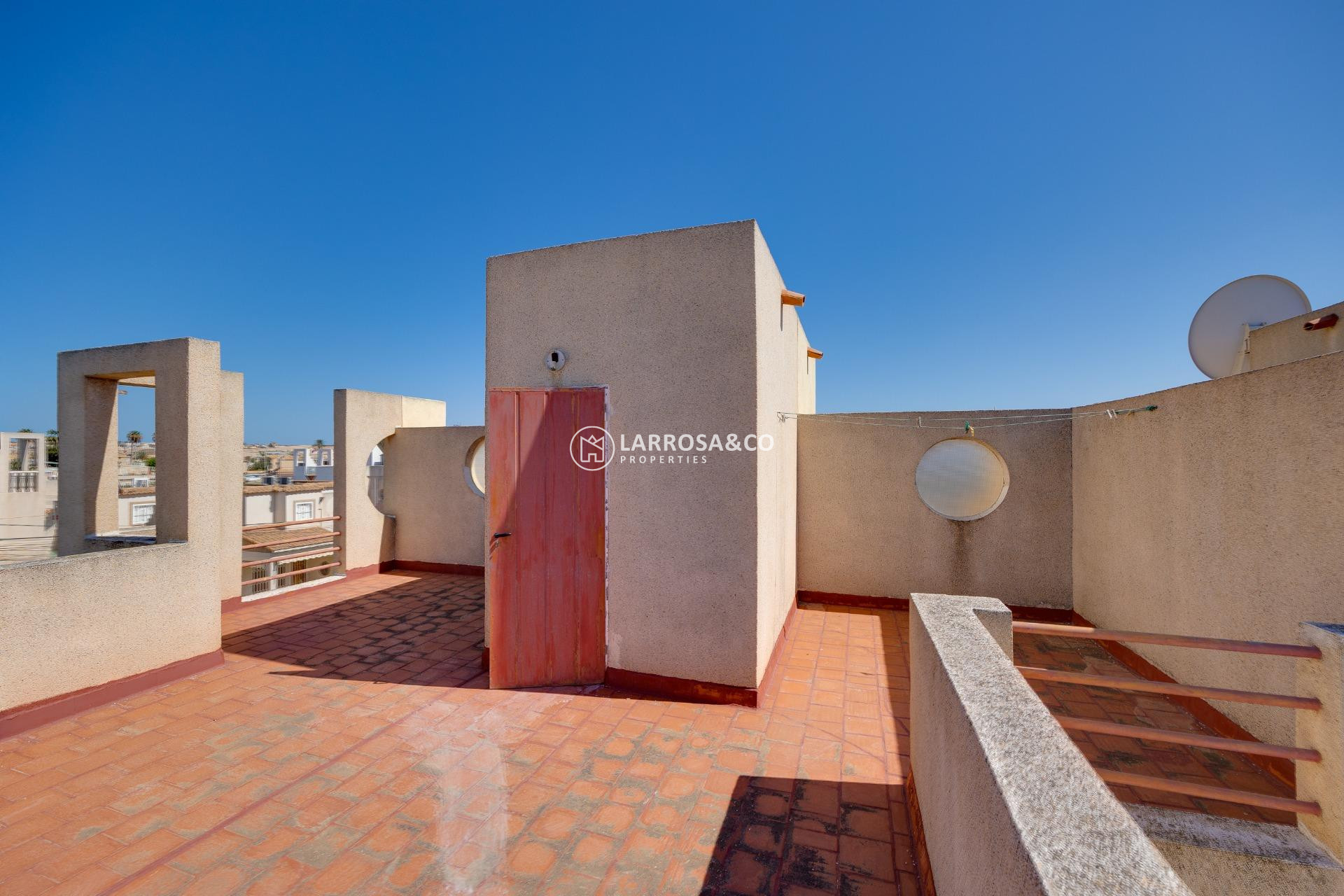 Resale - Semi-detached house - Torrevieja - Paraje natural