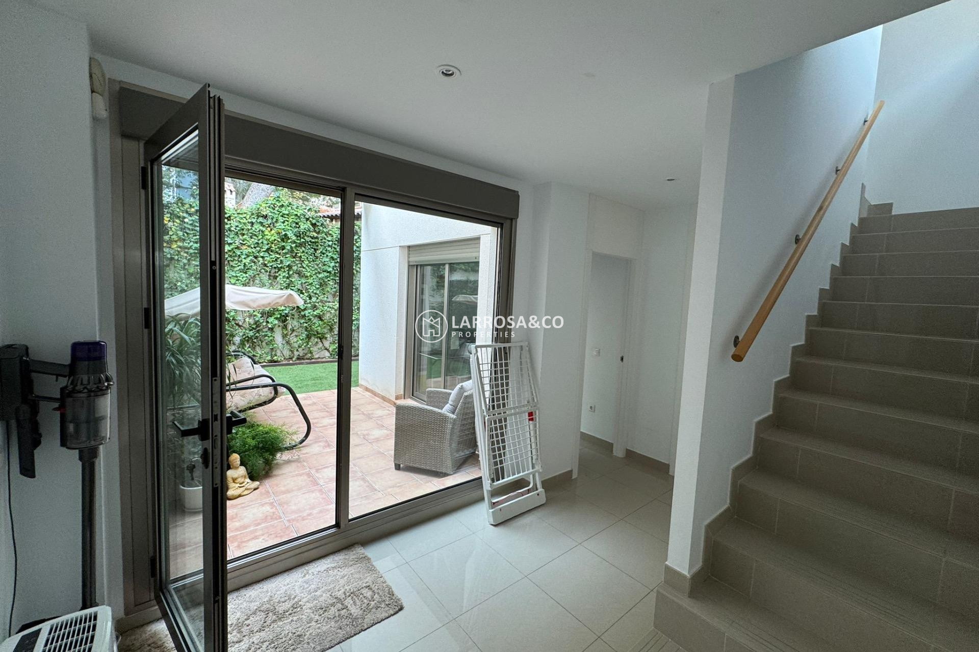 Resale - Semi-detached house - Torrevieja - Punta Prima