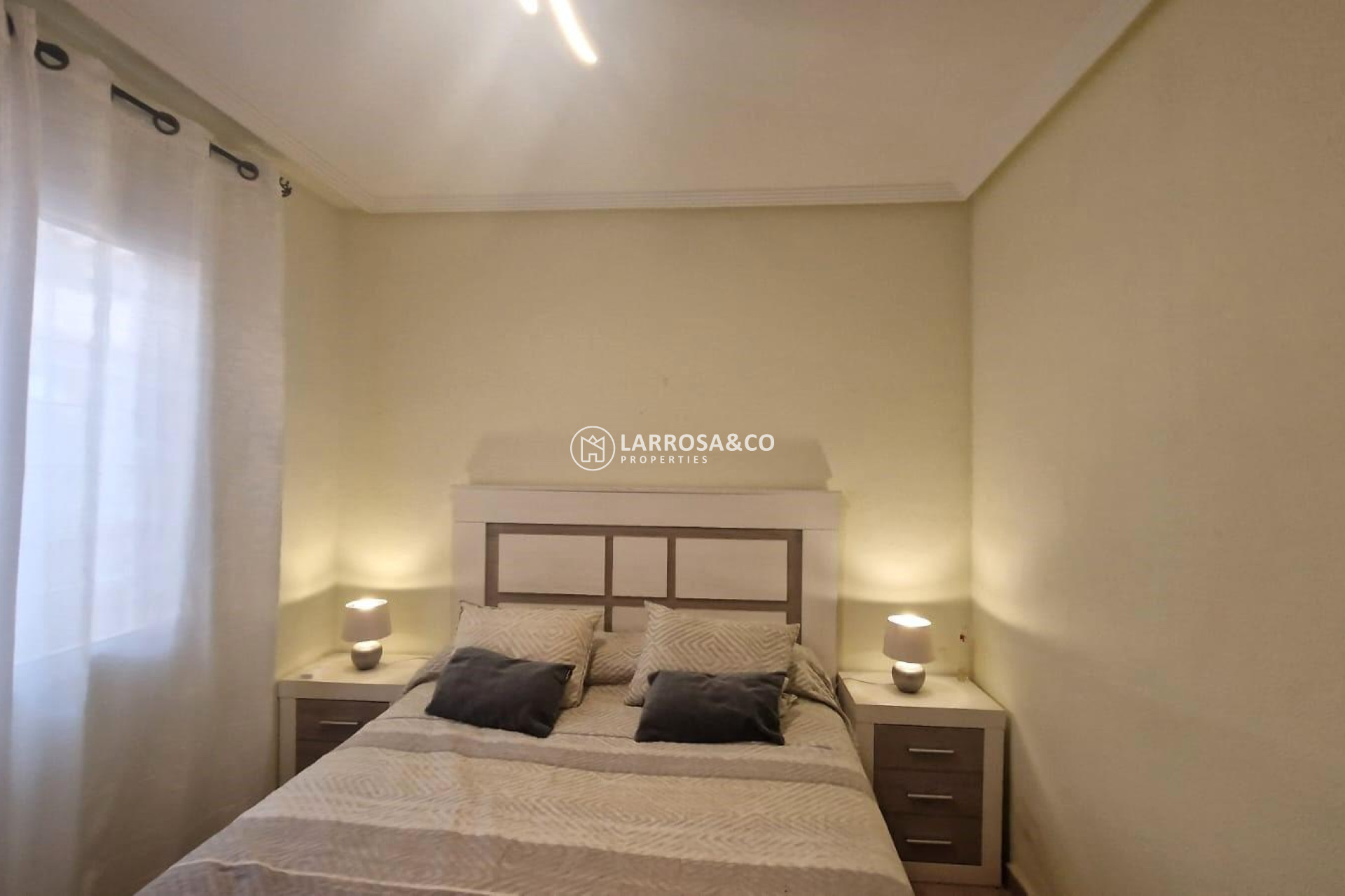 Resale - Semi-detached house - Torrevieja - Torreblanca