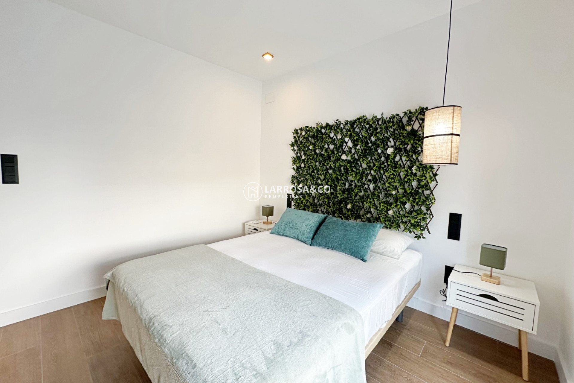 Resale - Semi-detached house - Torrevieja - Torrevieja - Aguas Nuevas