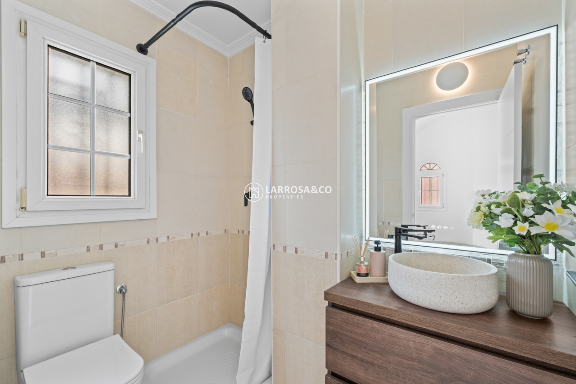 Resale - Semi-detached house - Villamartin - Costa Blanca