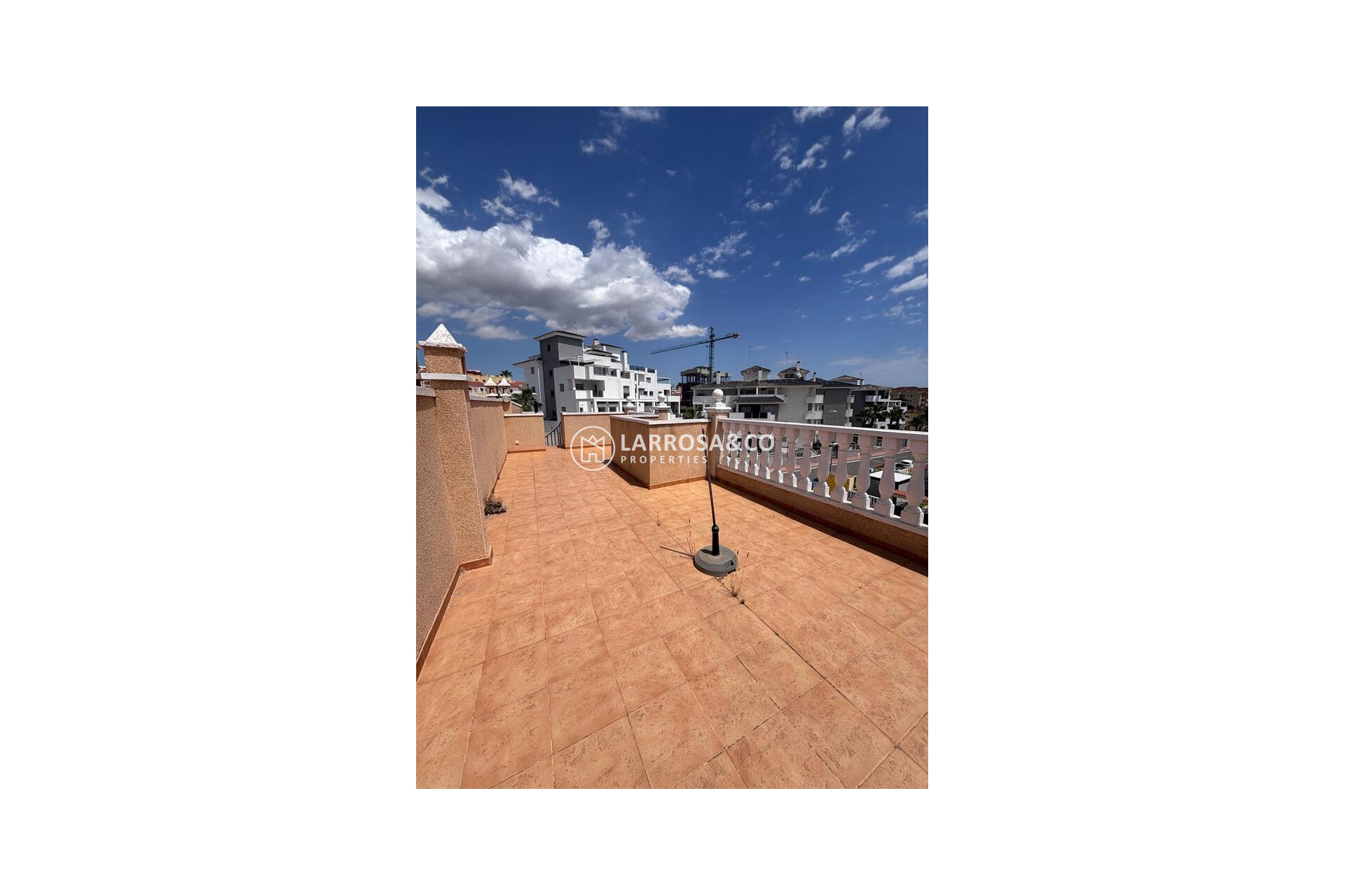 Resale - Semi-detached house - Villamartin - Costa Blanca