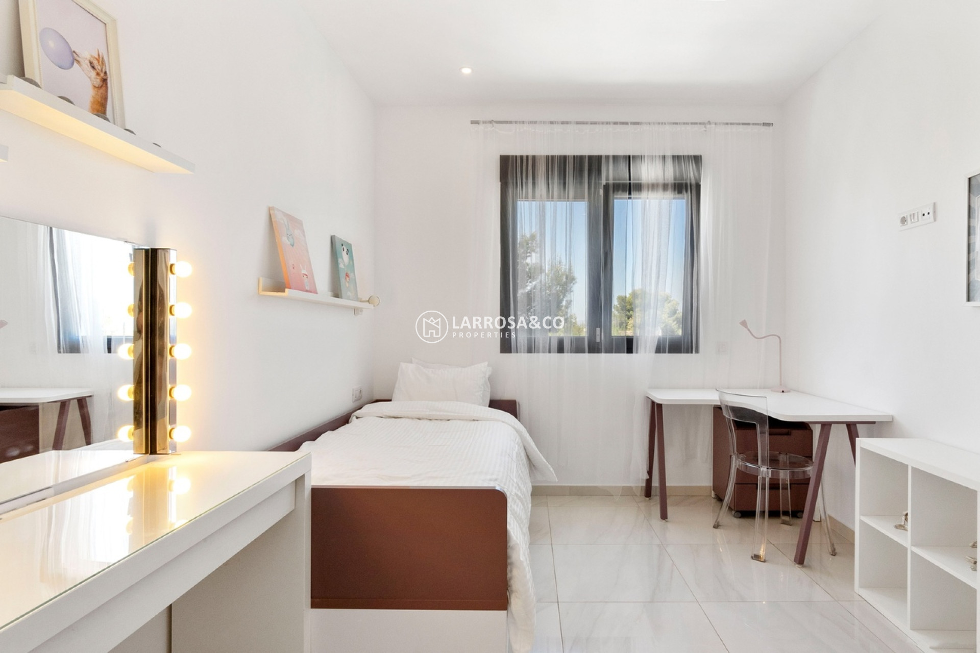 Resale - Semi-detached house - Villamartin - Costa Blanca