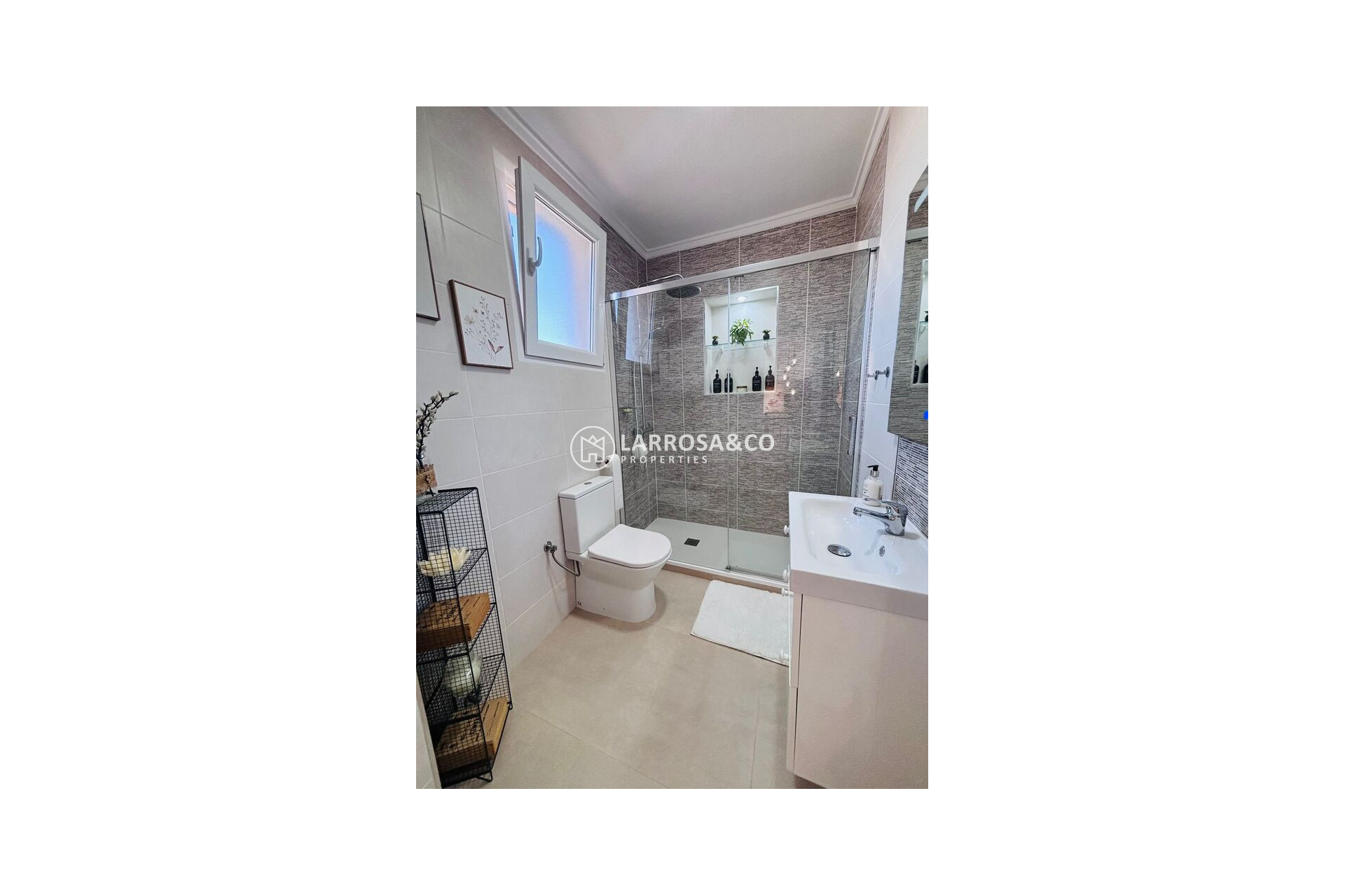 Resale - Semi-detached house - Villamartin - Costa Blanca