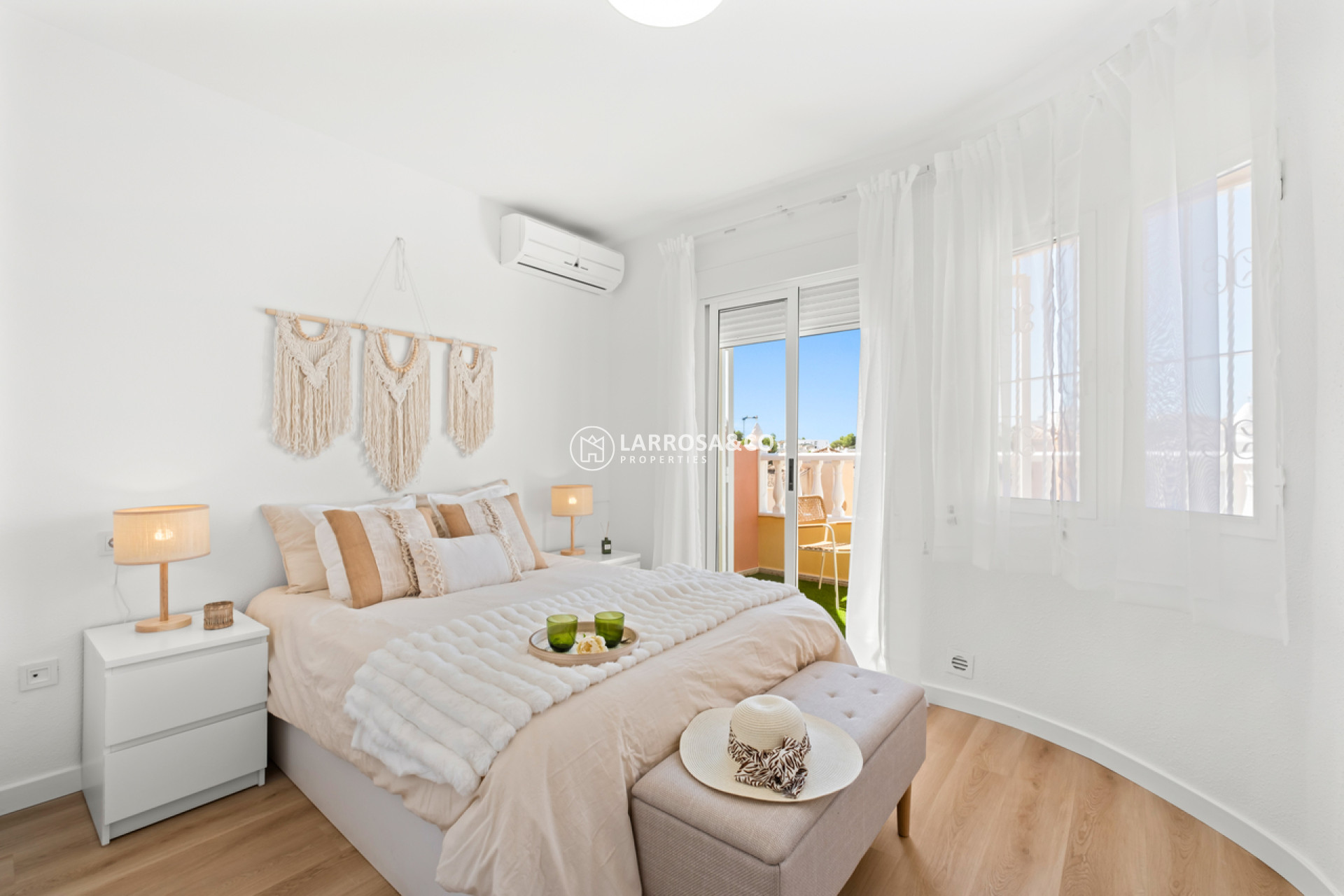 Resale - Semi-detached house - Villamartin - Costa Blanca