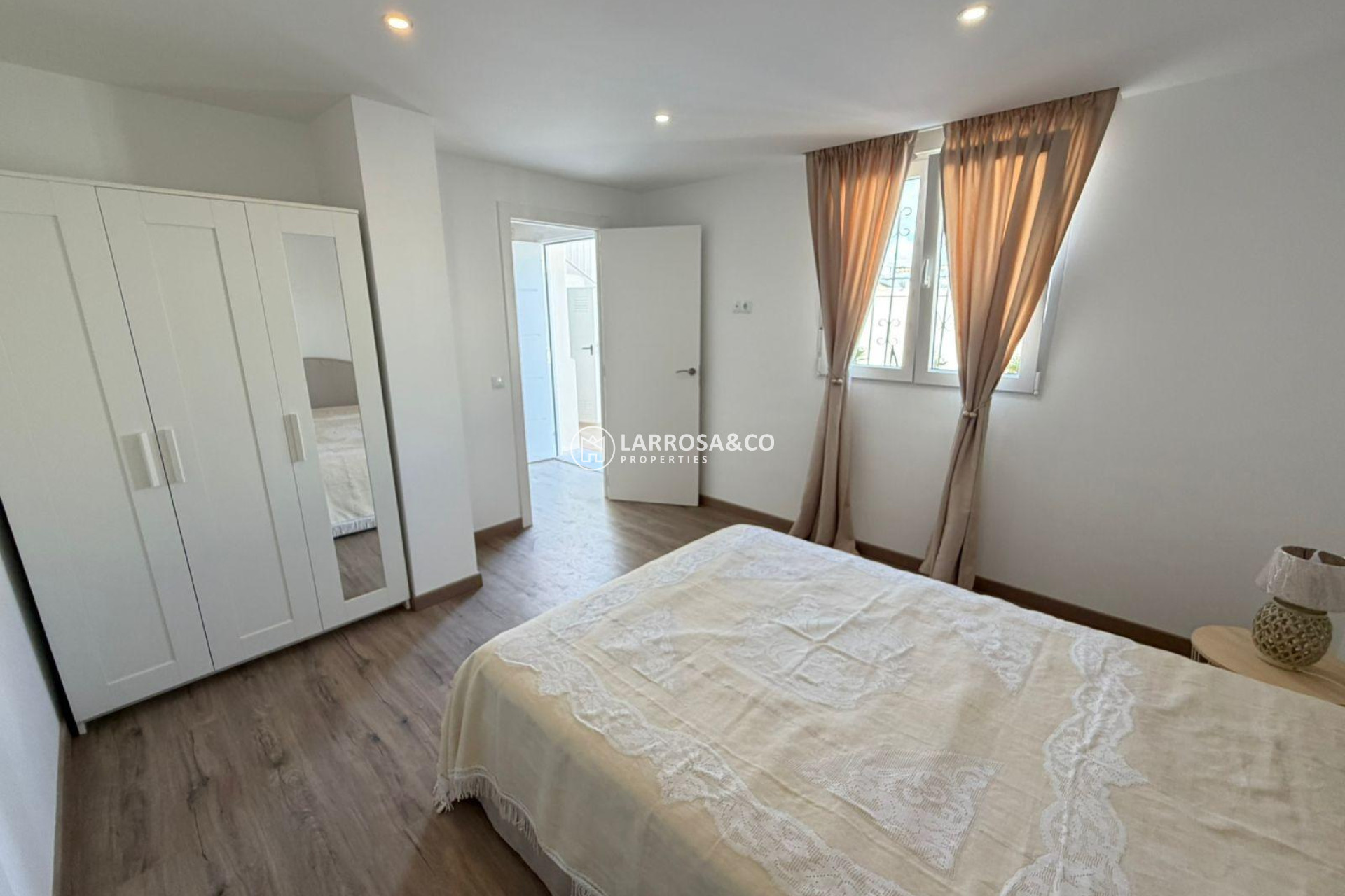 Resale - Semi Detached - Torrevieja - Cabo cervera