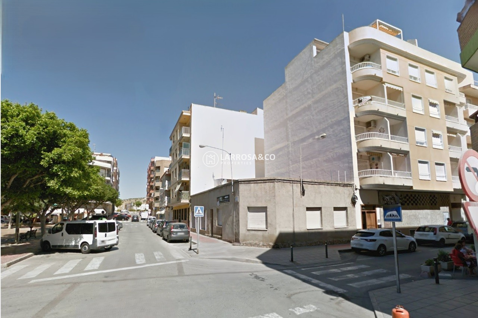 Resale - Townhouse - Guardamar del Segura - MERCADONA