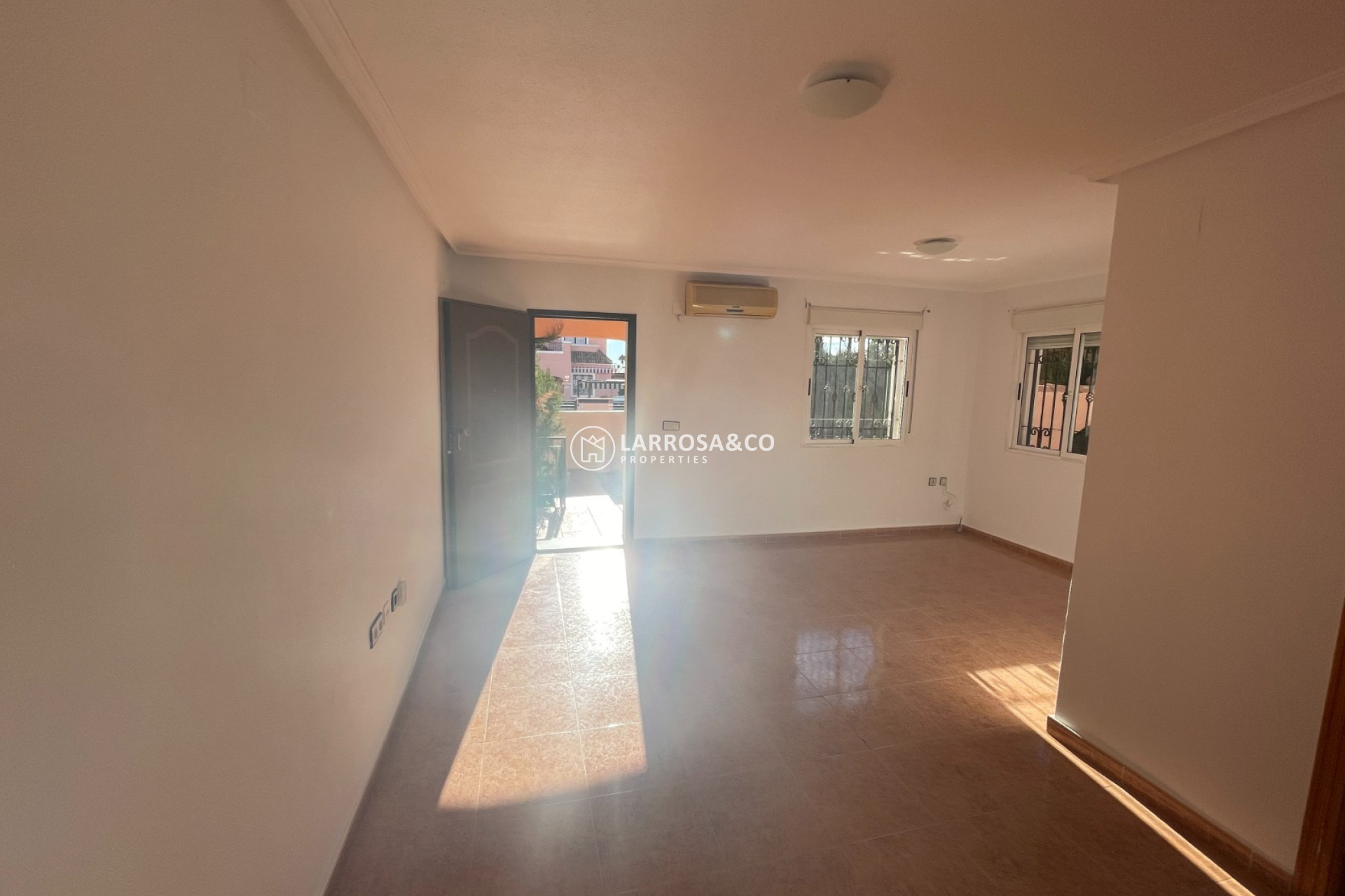 Reventa - Adosado - Los Montesinos - Costa Blanca