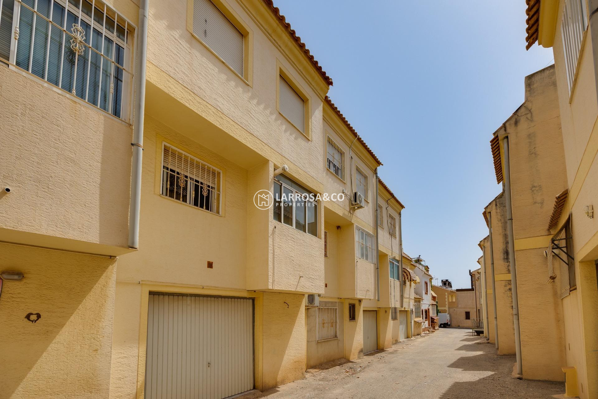 Reventa - Adosado - Los Montesinos - Pueblo 8