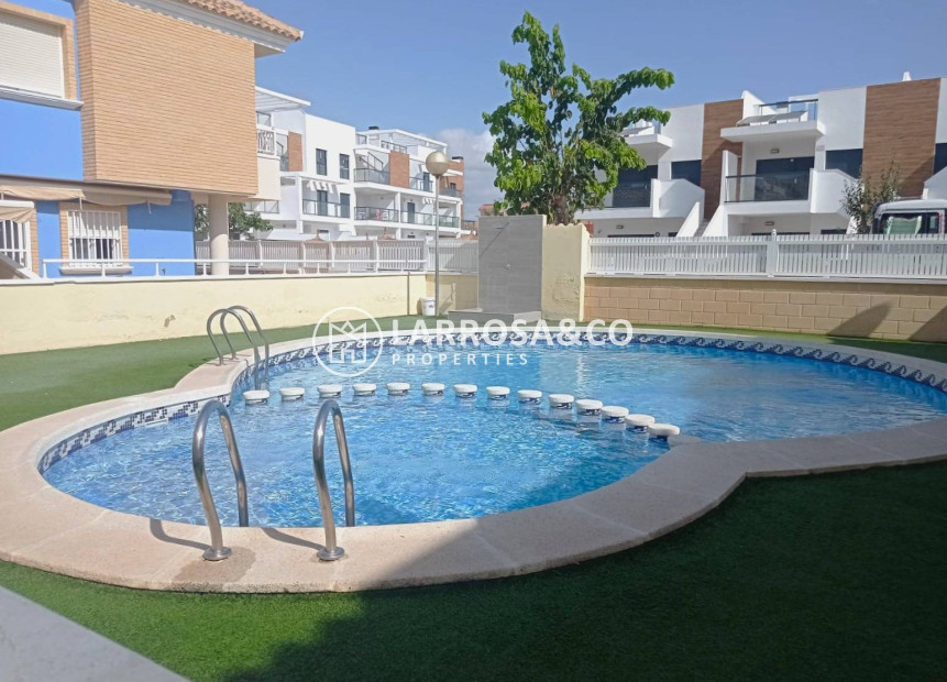 Reventa - Adosado - Pilar de la Horadada - PILAR DE LA HORADADA