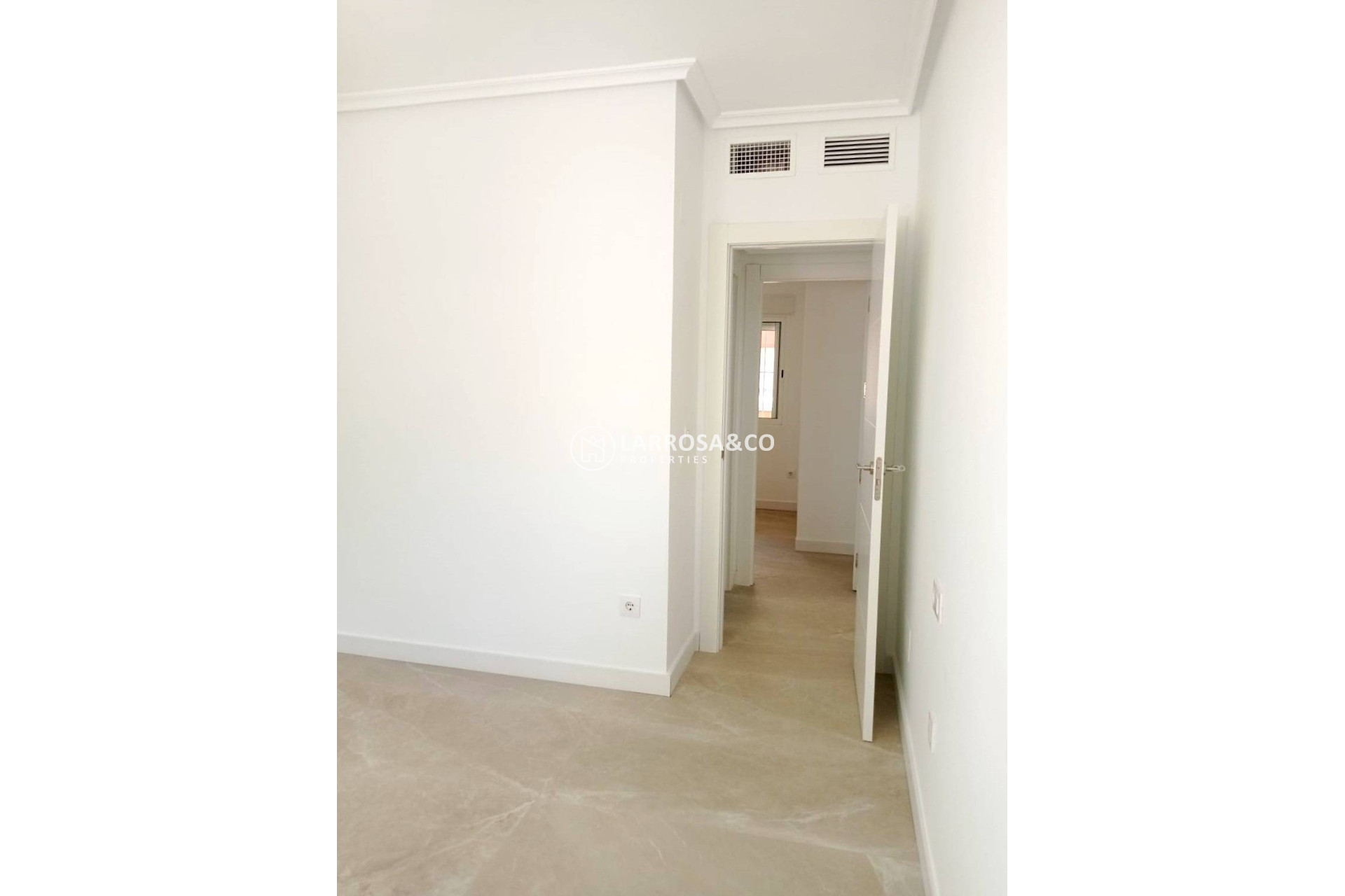 Reventa - Adosado - Pilar de la Horadada - PILAR DE LA HORADADA