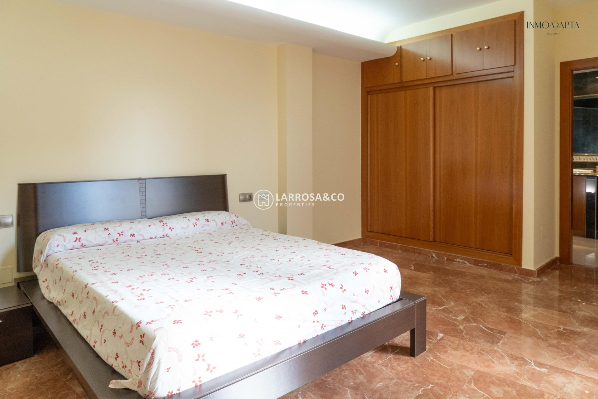 Reventa - Adosado - Redovan