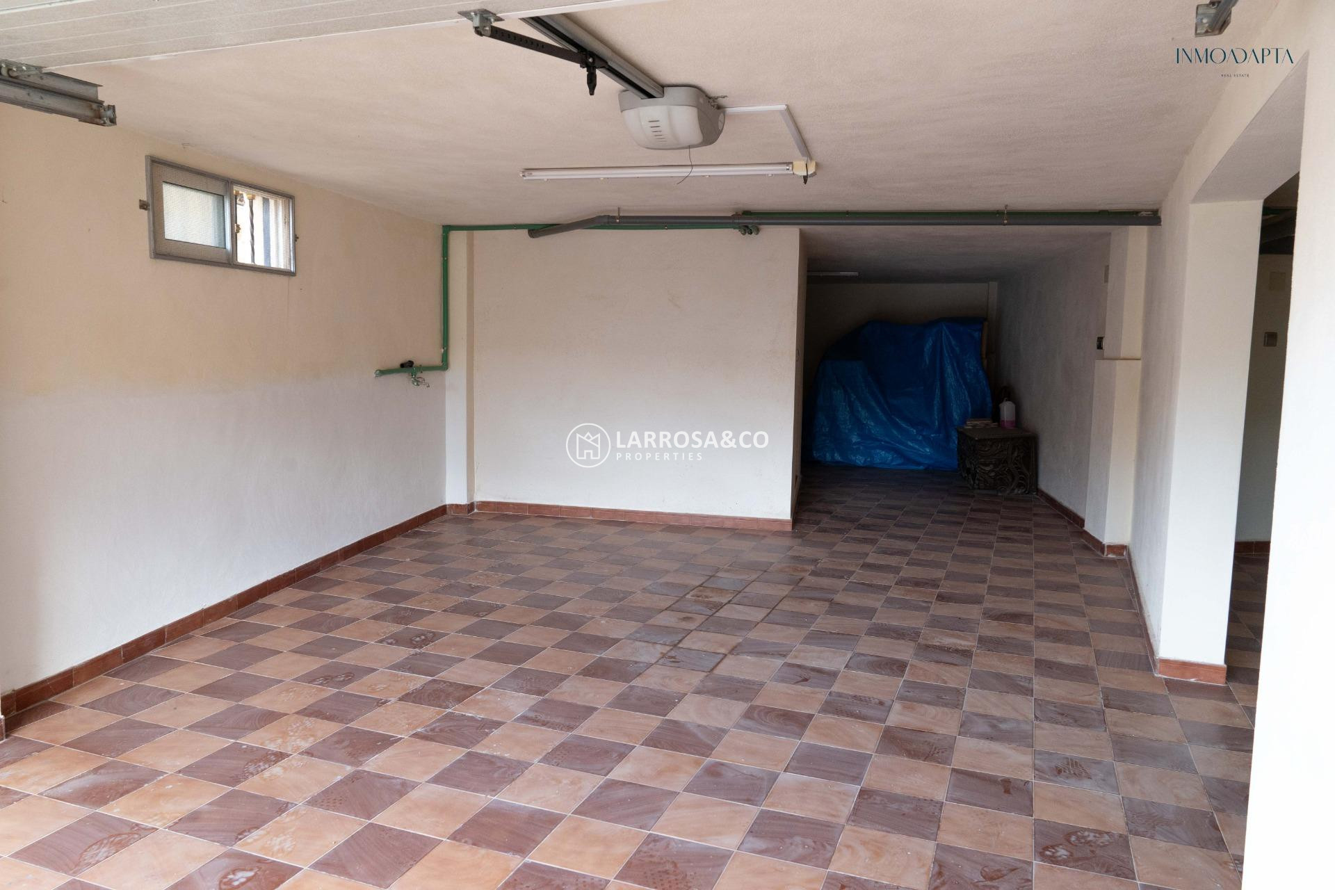 Reventa - Adosado - Redovan