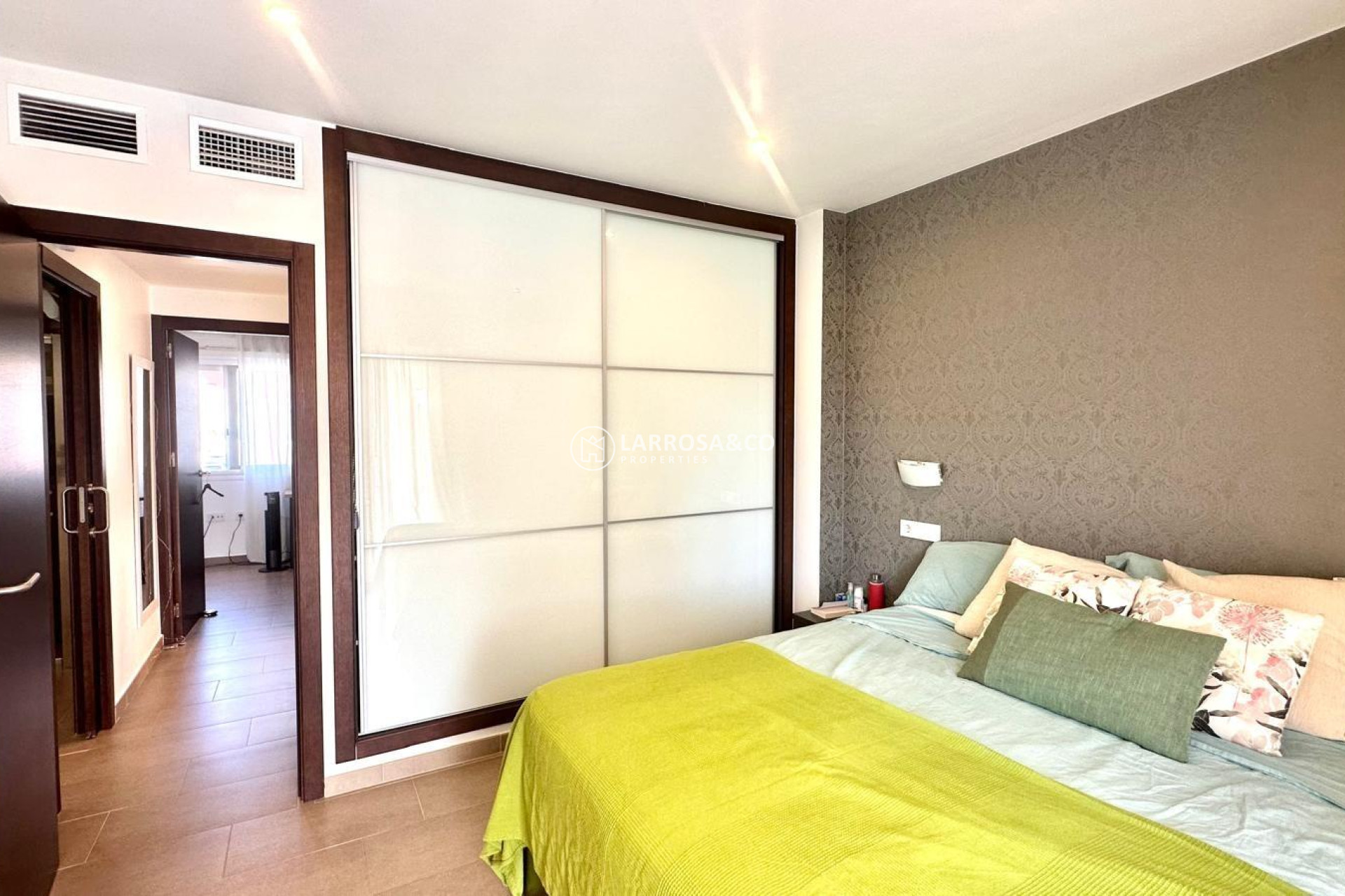 Reventa - Adosado - Torrevieja - Aguas Nuevas