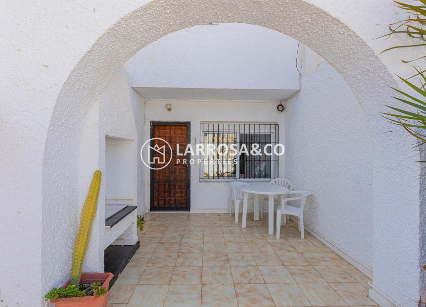 Reventa - Adosado - Torrevieja - Calas blanca