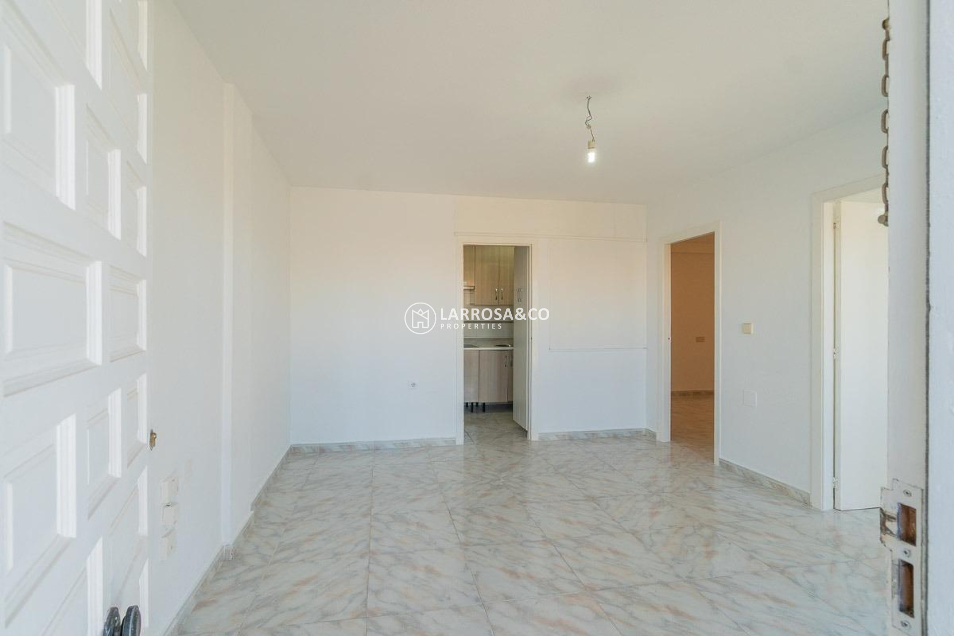 Reventa - Adosado - Torrevieja - Carrefour