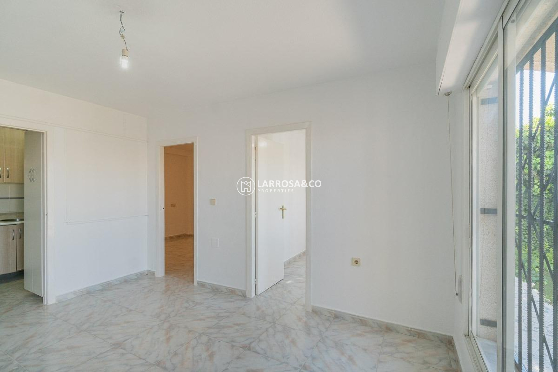 Reventa - Adosado - Torrevieja - Carrefour