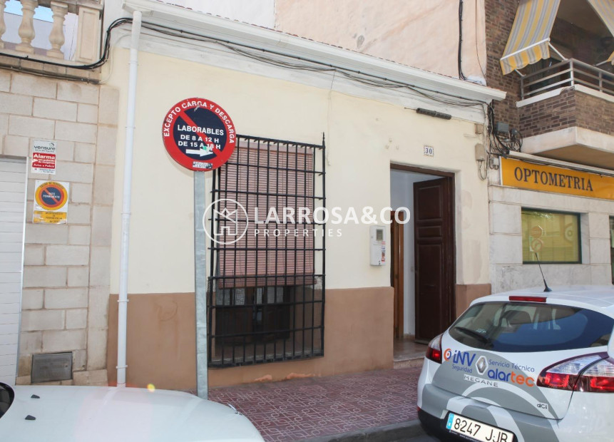 Reventa - Adosado - Torrevieja - Centro