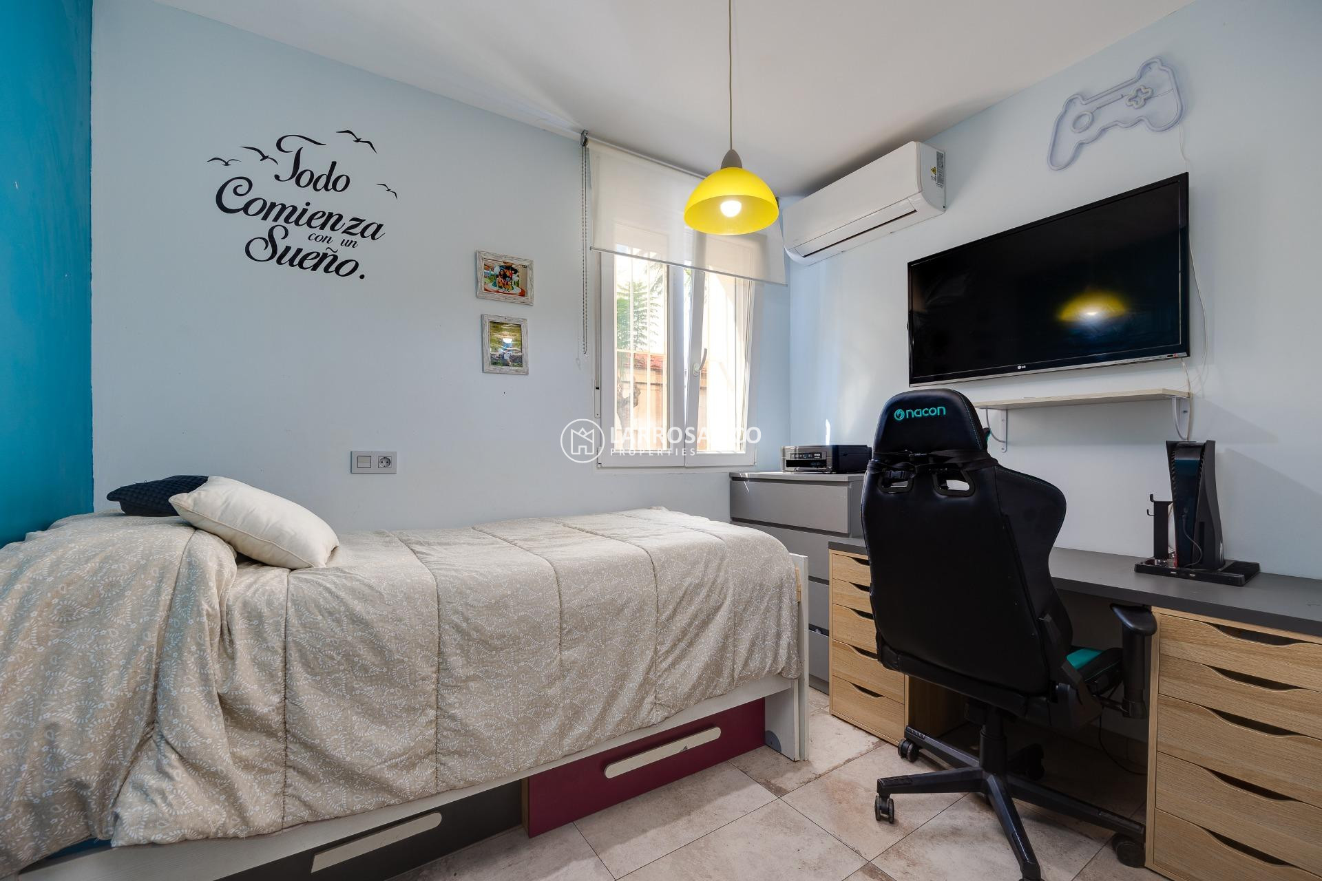 Reventa - Adosado - Torrevieja - Centro