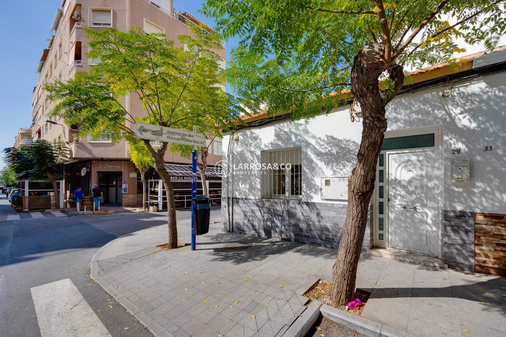 Reventa - Adosado - Torrevieja - Centro