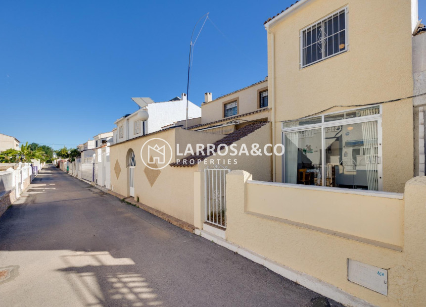 Reventa - Adosado - Torrevieja - El limonar