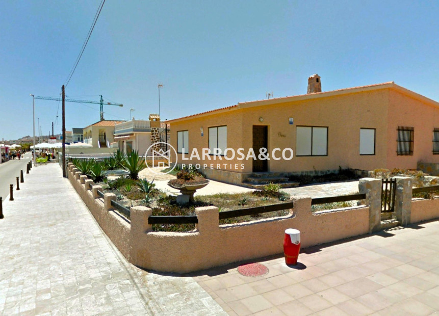 Reventa - Adosado - Torrevieja - La Mata