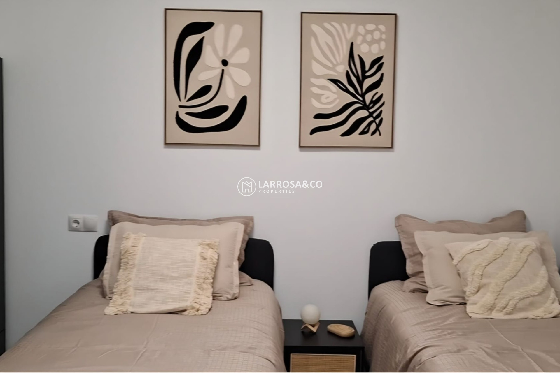 Reventa - Apartament / Duplex - Torrevieja - Playa Acequion