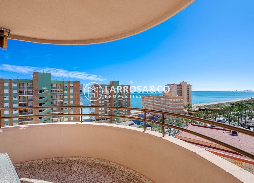 Reventa - Apartamento - Arenales del sol - Segunda linea playa