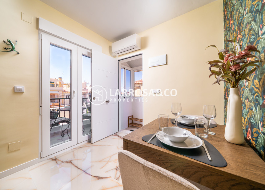 Reventa - Apartamento - El Chaparral - Costa Blanca