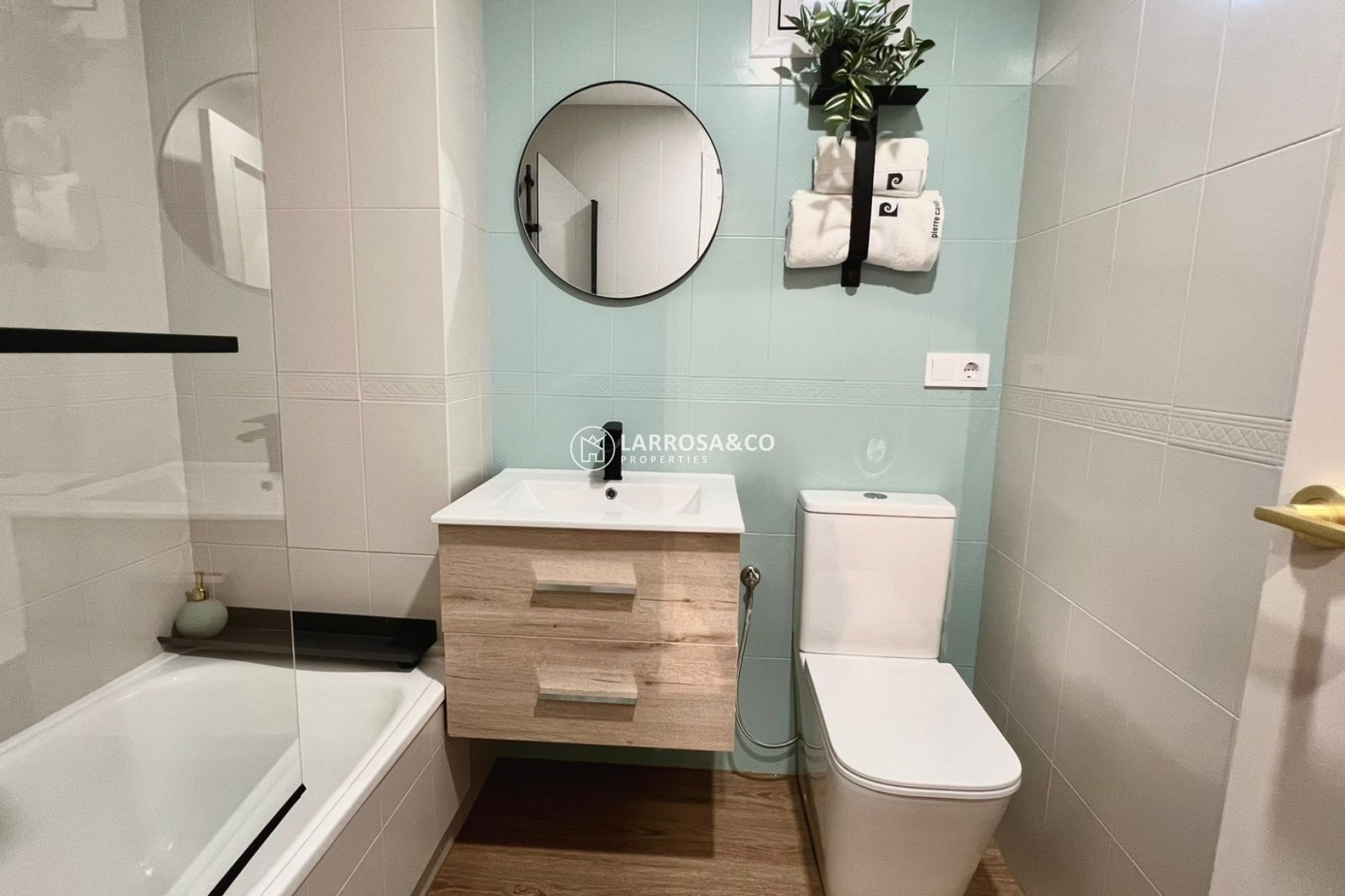 Reventa - Apartamento - Guardamar del Segura - MERCADONA