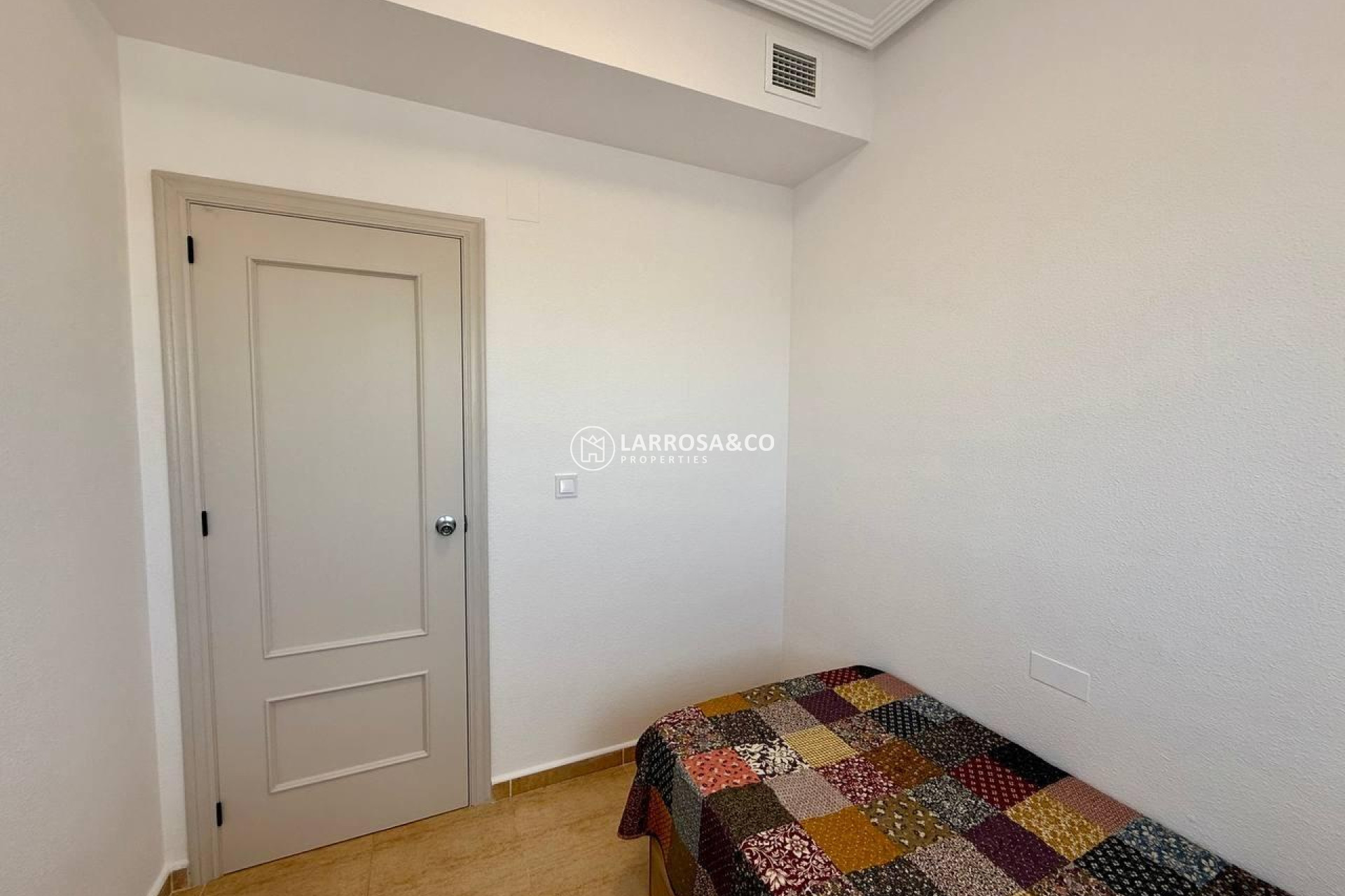Reventa - Apartamento - Guardamar del Segura - Puerto