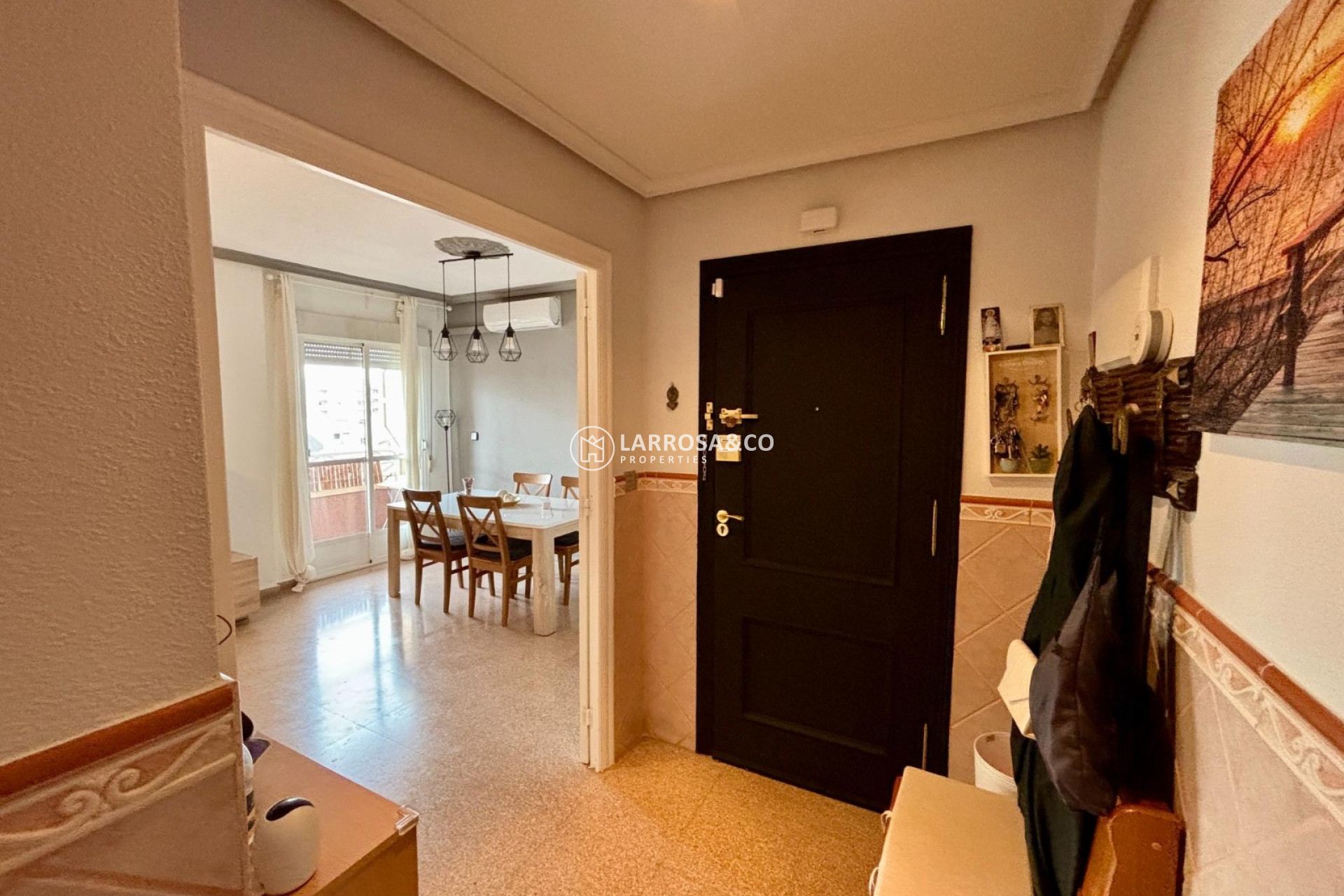 Reventa - Apartamento - Los Montesinos - LOS MONTESINOS