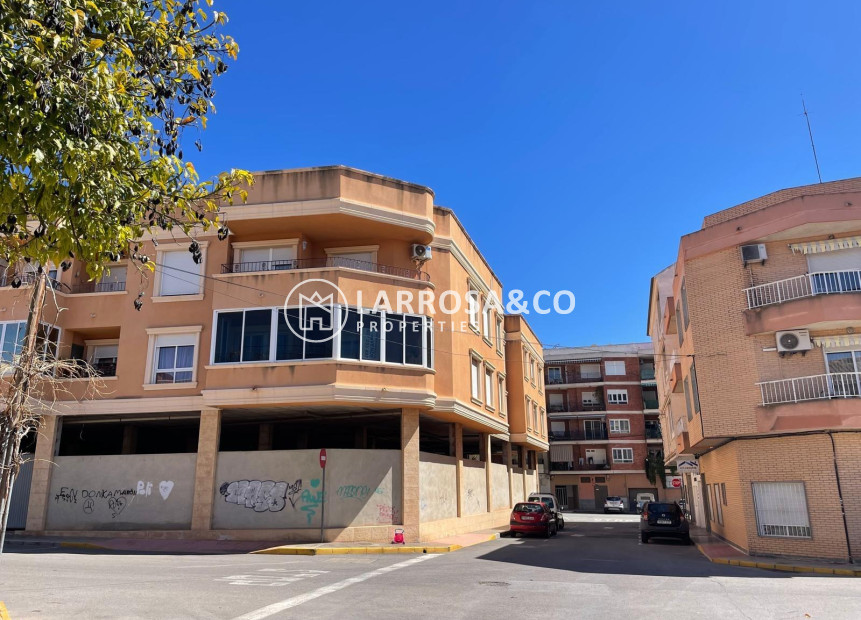 Reventa - Apartamento - Los Montesinos - Pueblo 8
