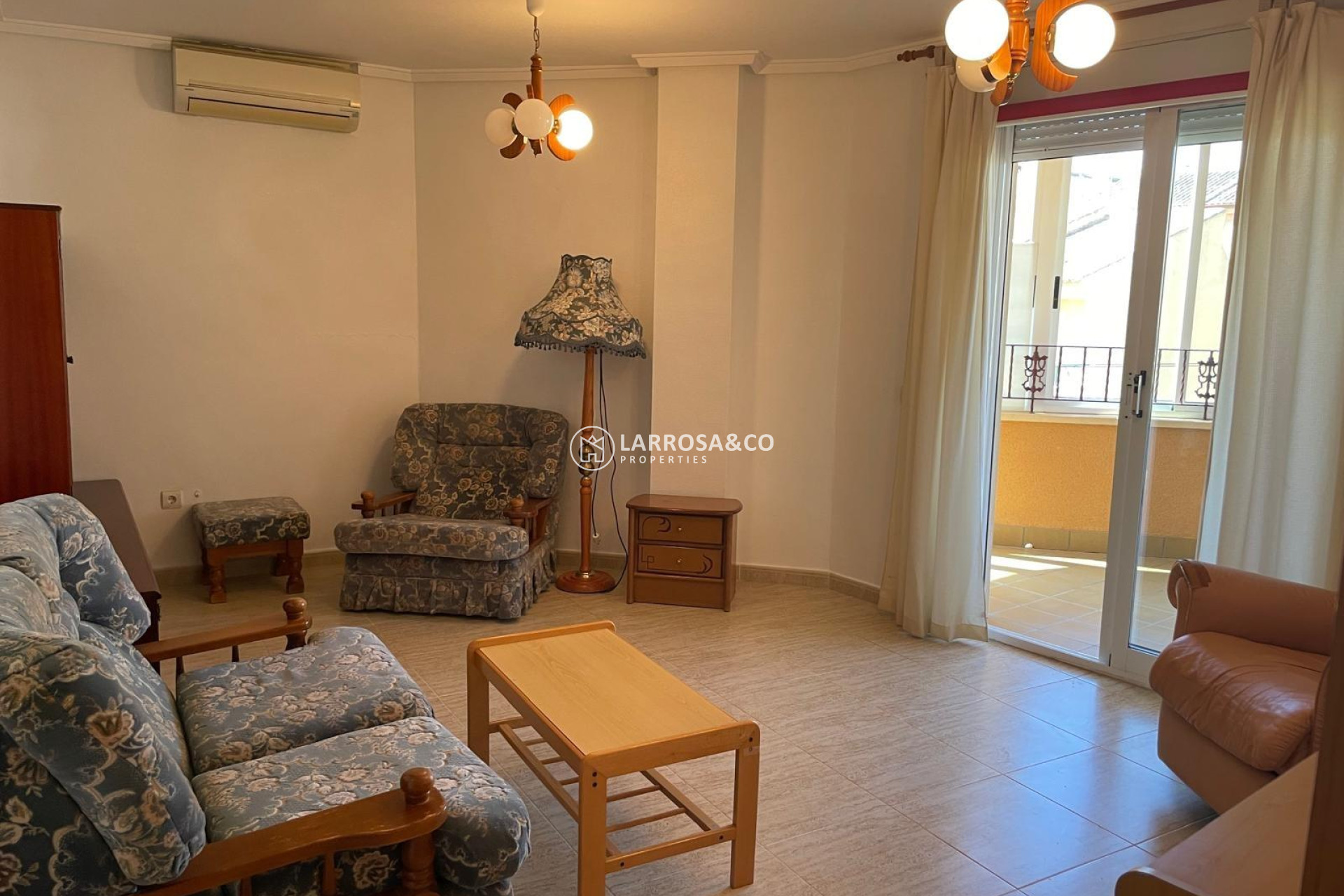 Reventa - Apartamento - Los Montesinos - Pueblo 8