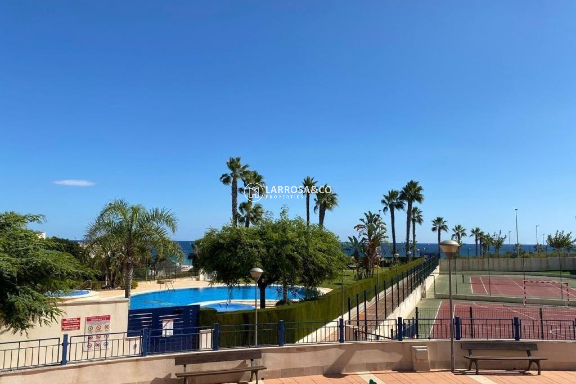 Reventa - Apartamento - Mil Palmeras - Costa Blanca