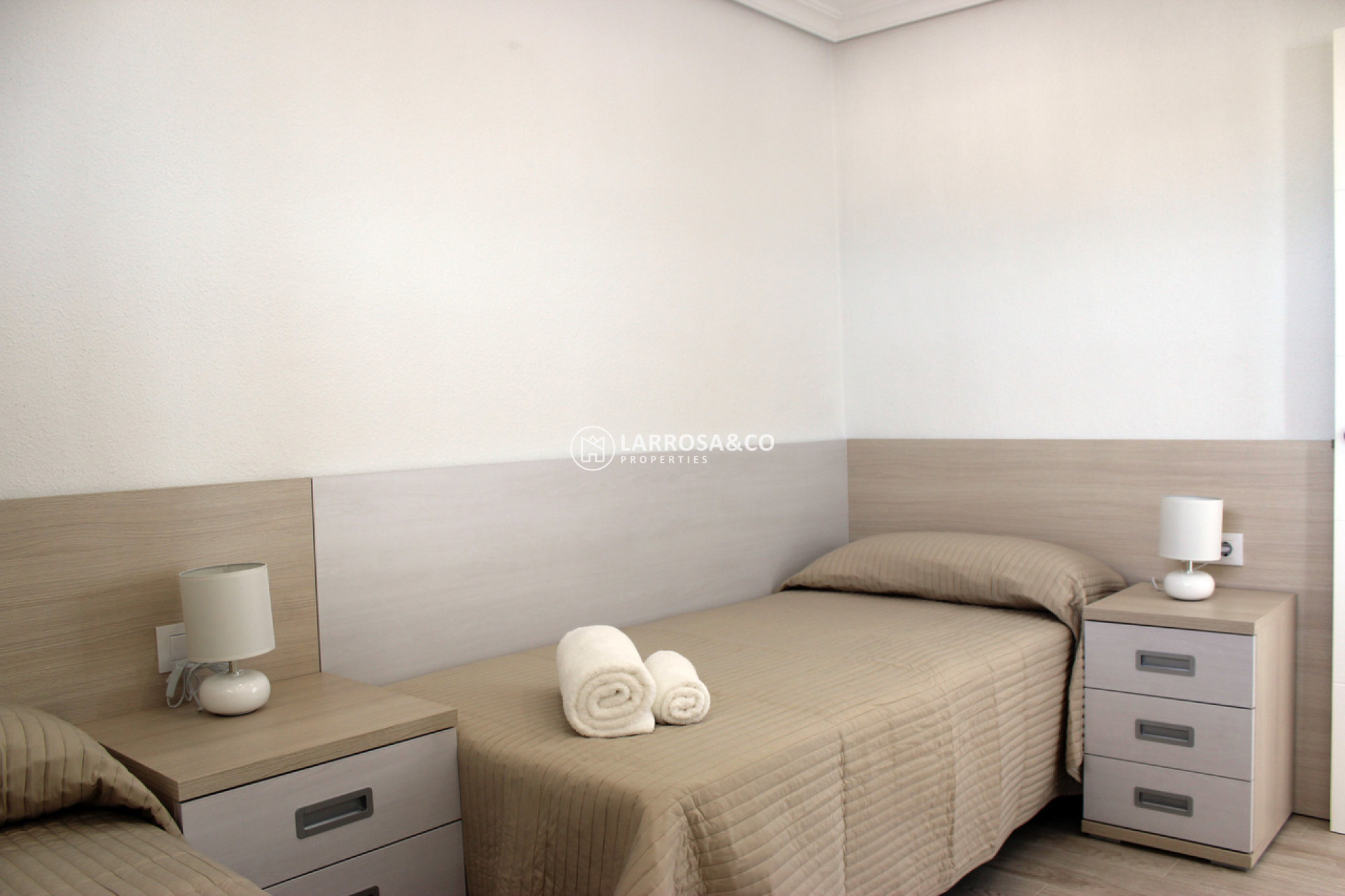 Reventa - Apartamento - Mil Palmeras - Costa Blanca