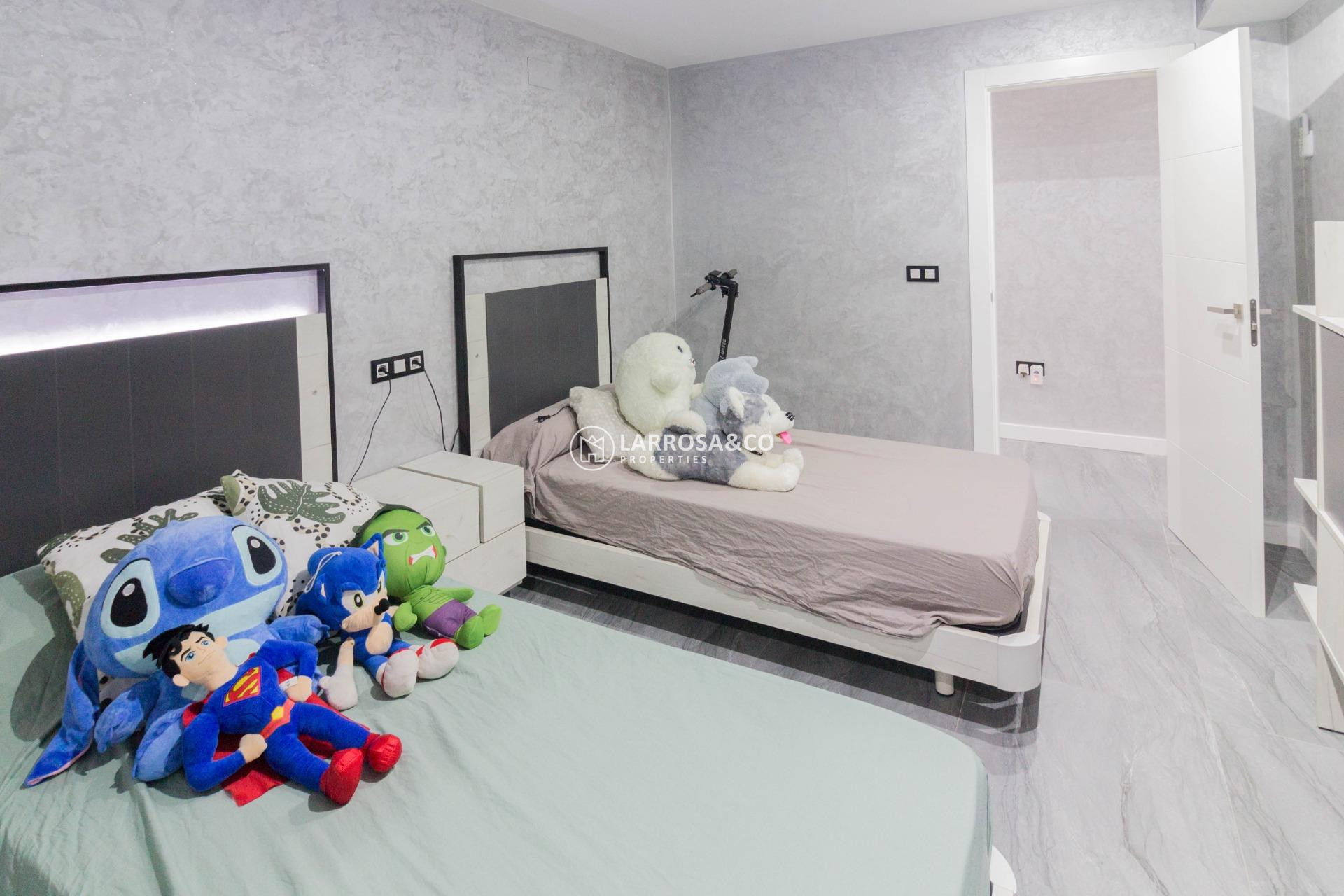 Reventa - Apartamento - Orihuela - Zona Centro