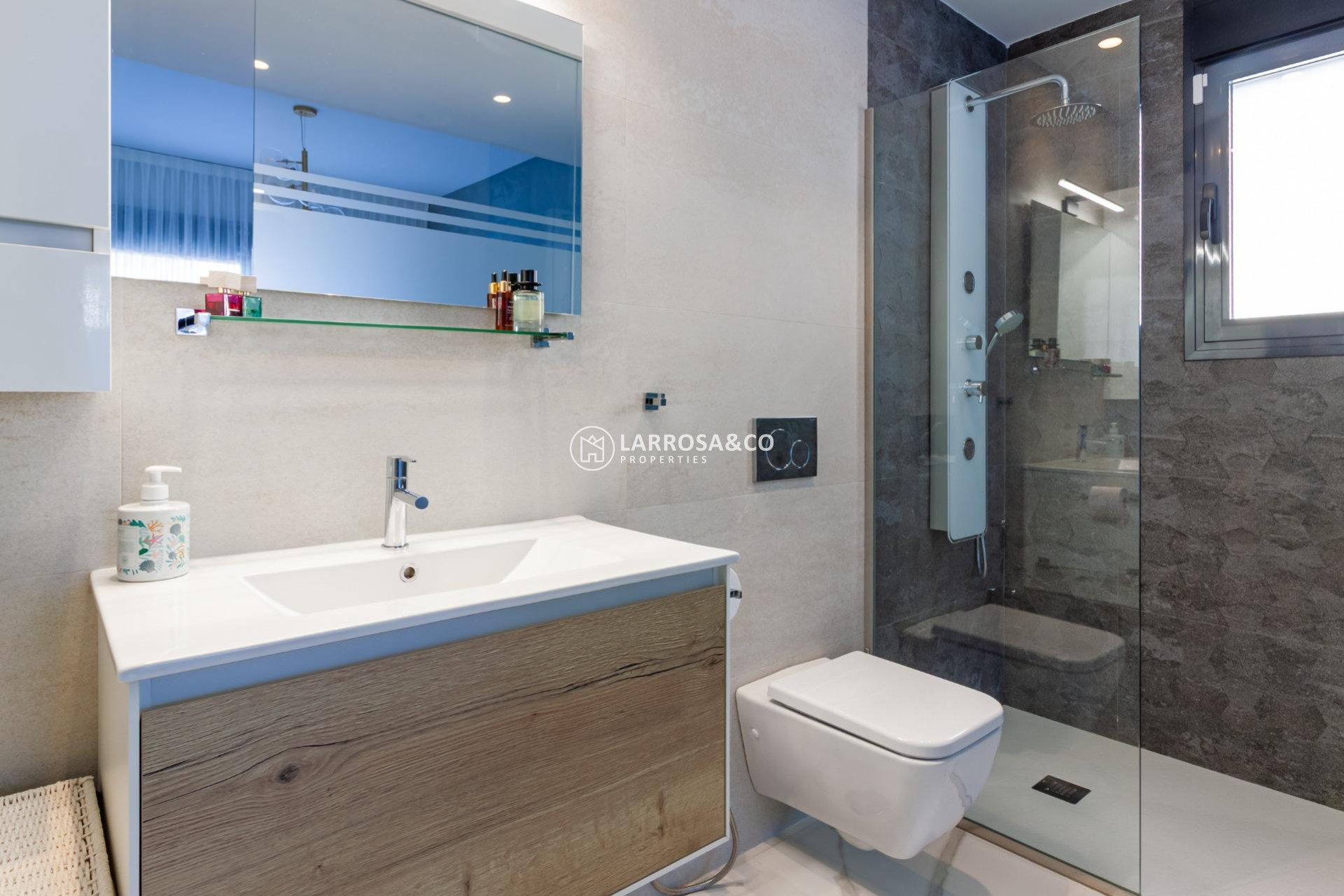 Reventa - Apartamento - San Miguel de Salinas - Bellavista