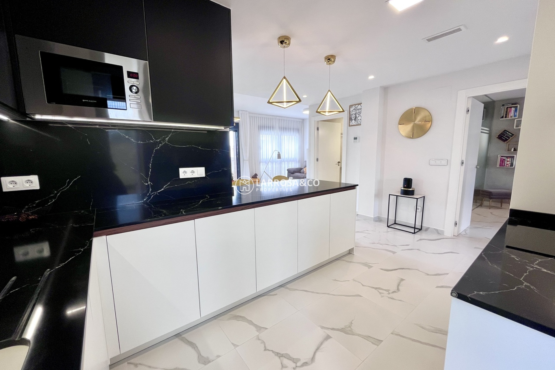 Reventa - Apartamento - San Miguel de Salinas - Inland