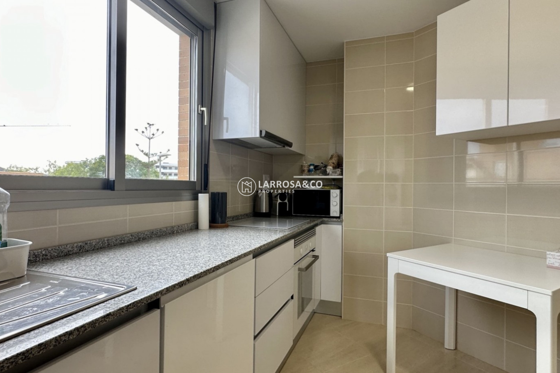 Reventa - Apartamento - San Miguel de Salinas - Inland