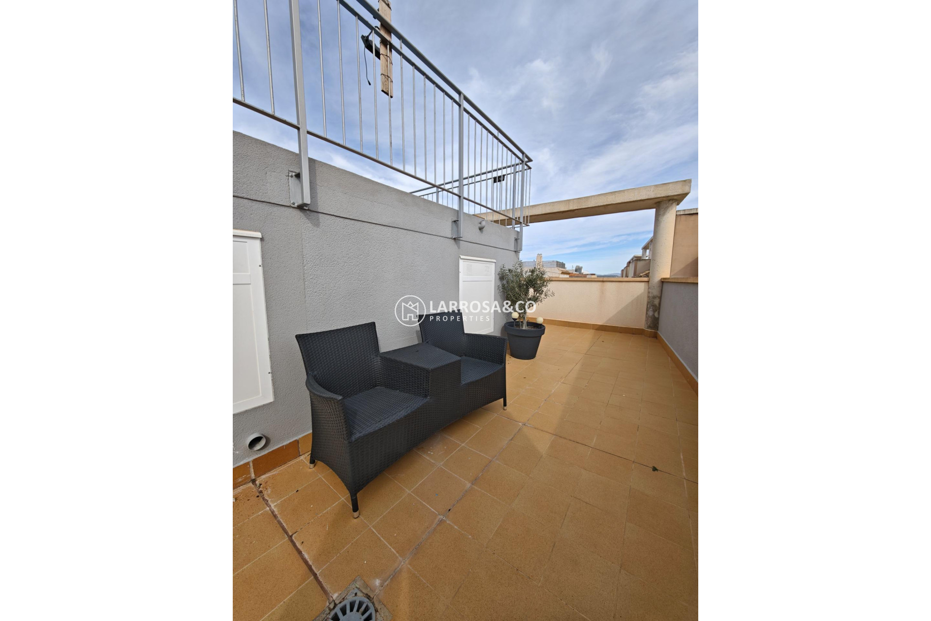 Reventa - Apartamento - San Miguel de Salinas