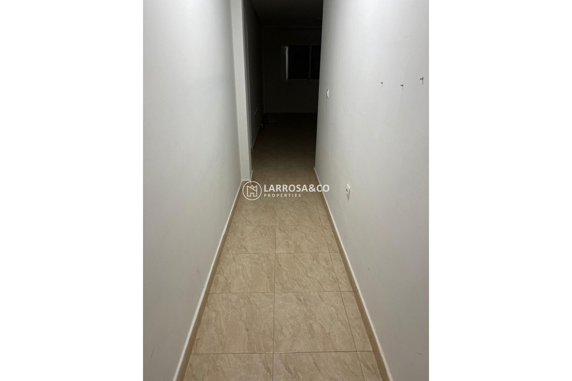 Reventa - Apartamento - San Miguel de Salinas