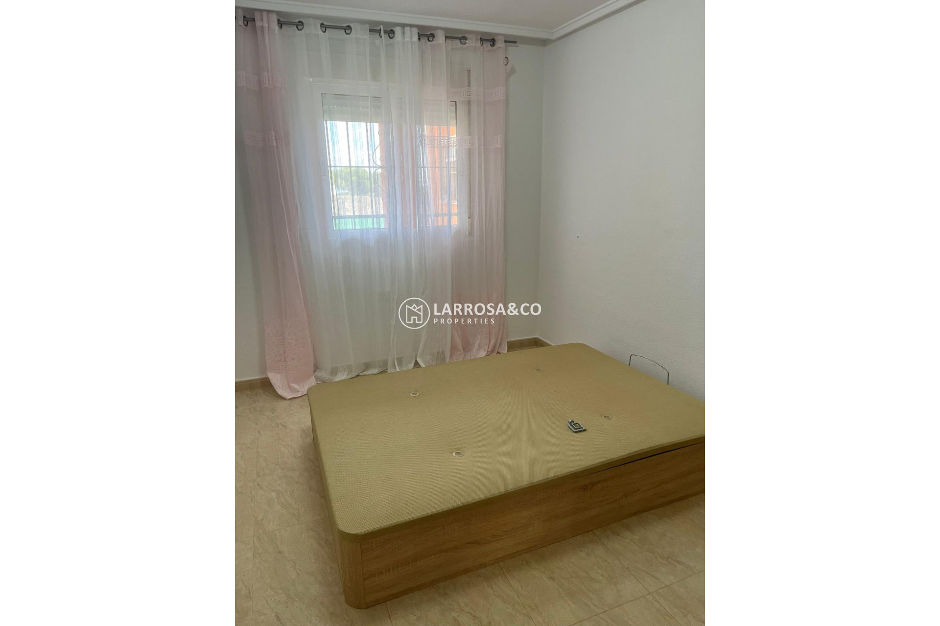 Reventa - Apartamento - San Miguel de Salinas