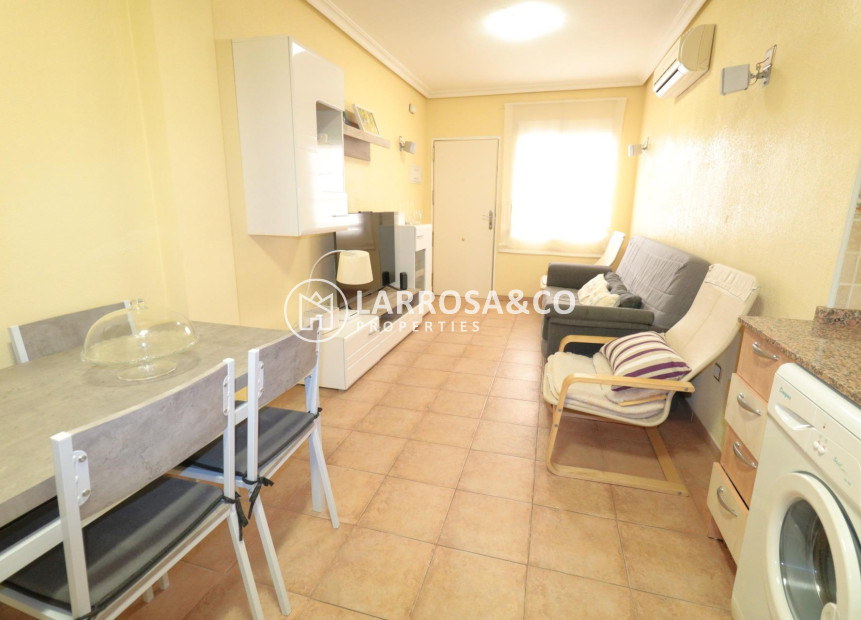 Reventa - Apartamento - Torrevieja - Acequion