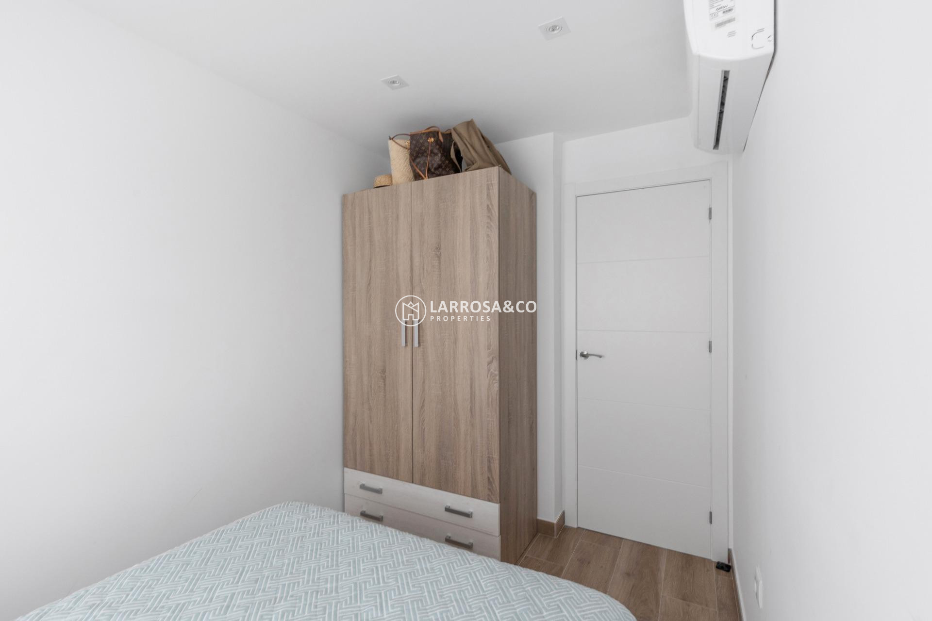 Reventa - Apartamento - Torrevieja - Acequion