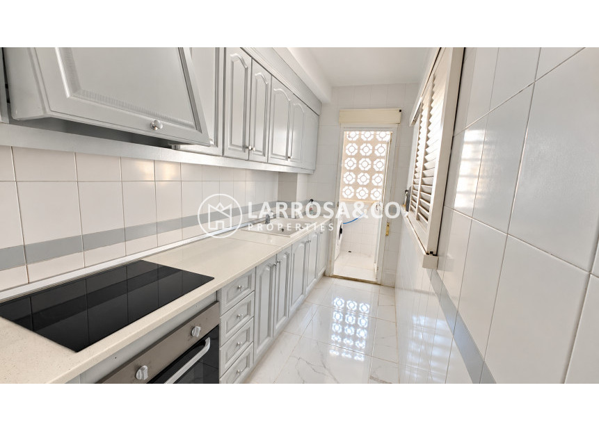 Reventa - Apartamento - Torrevieja - Acequion