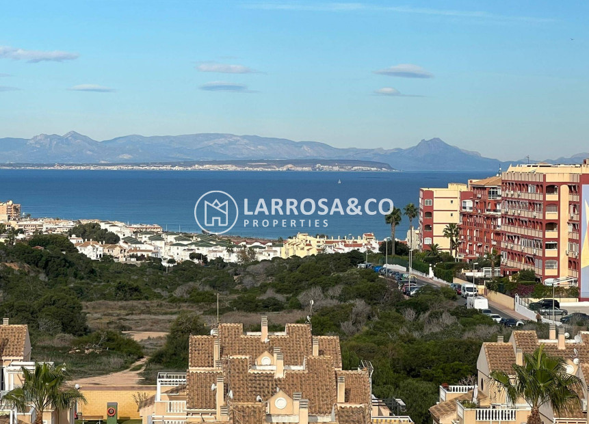 Reventa - Apartamento - Torrevieja - Aguas Nuevas
