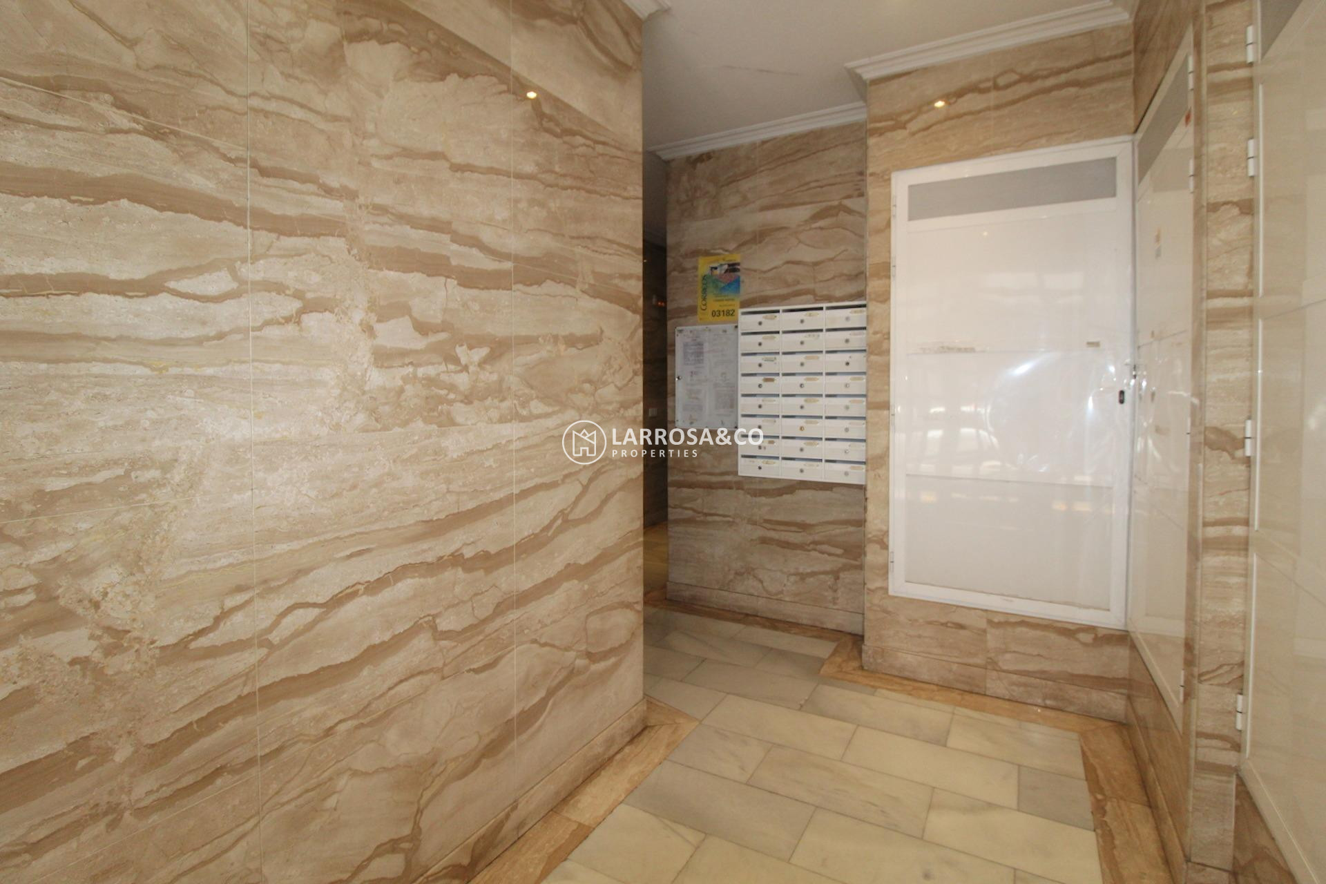 Reventa - Apartamento - Torrevieja - Centro