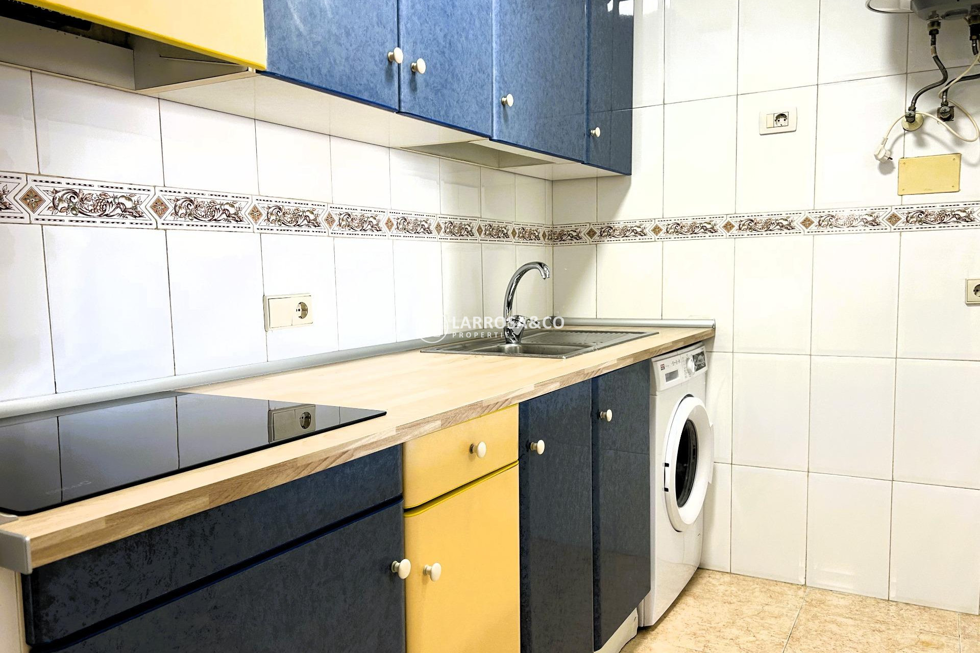 Reventa - Apartamento - Torrevieja - El molino